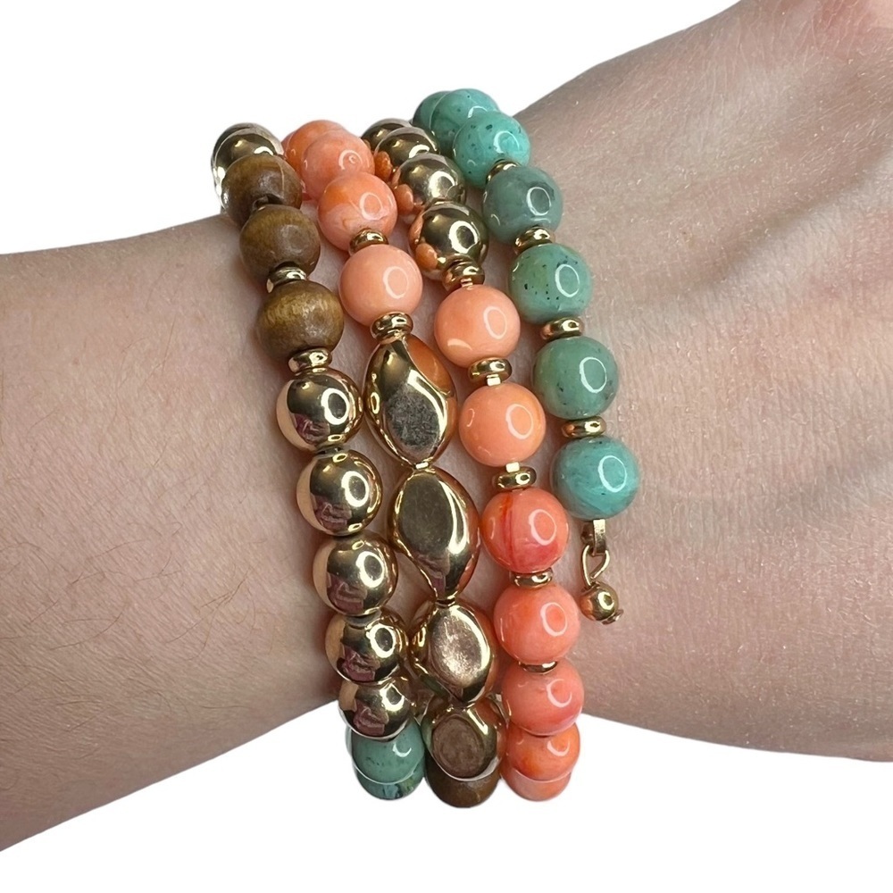 Plastic Gold, Blue & Peach Beaded Memory Wire Bracelet